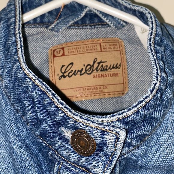 Levi’s Strauss Denim Jean Jacket VEST 100% Cotton Size Misses Medium (8-10) - Picture 2 of 7